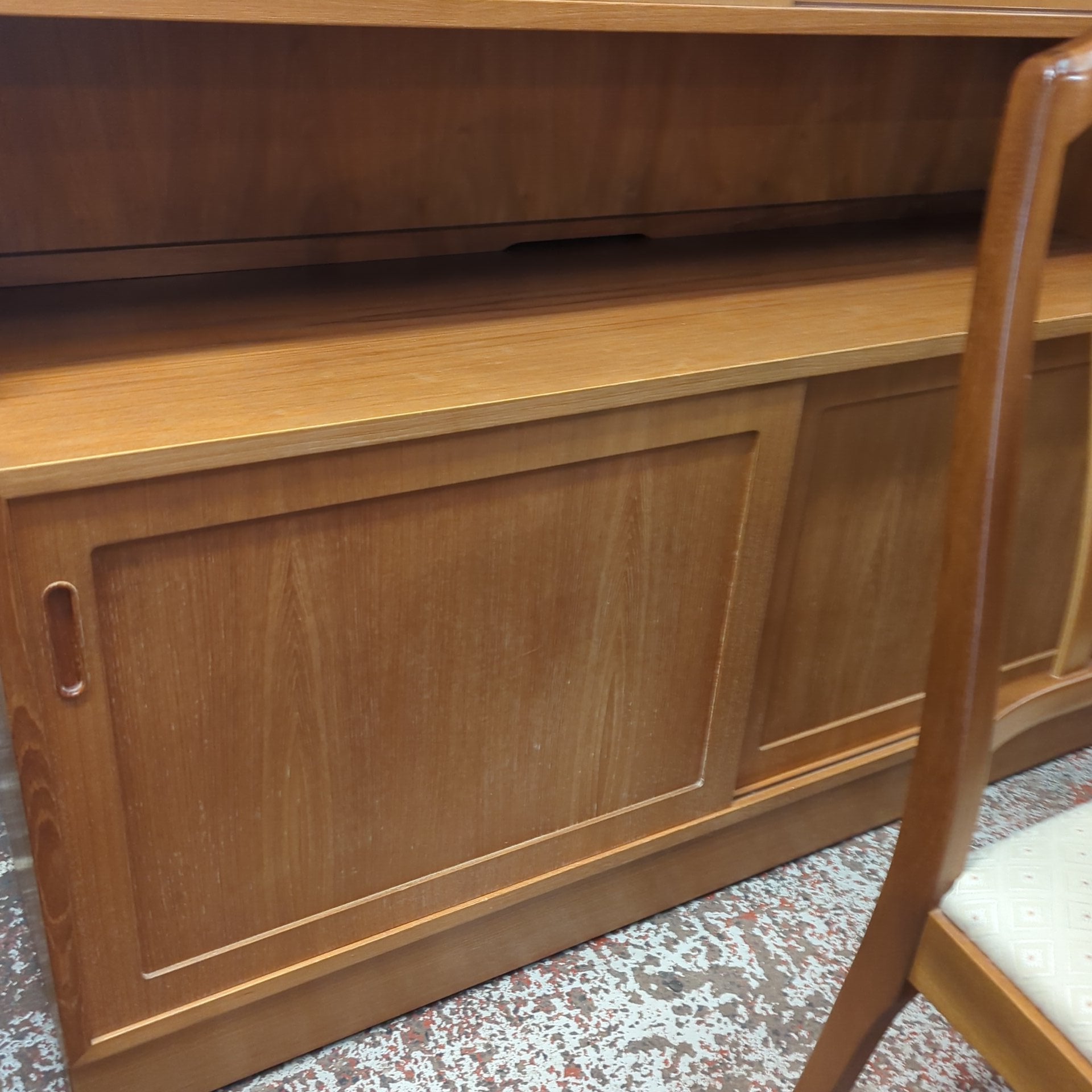 Wall Unit